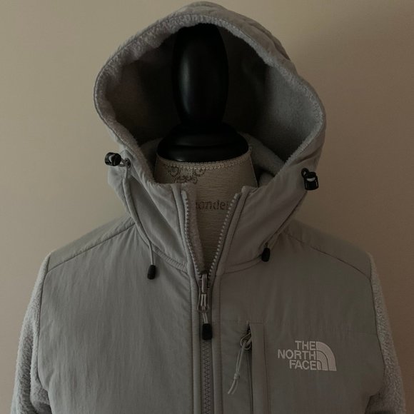 Grey North Face Denali Fleece - Picture 3 of 11